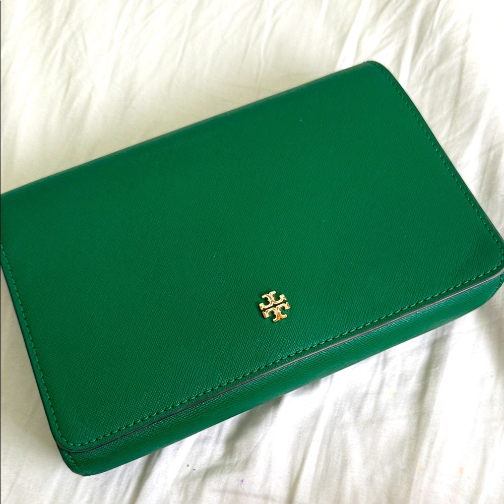 Tory Burch Vibrant Green Clutch with Gold Emblem